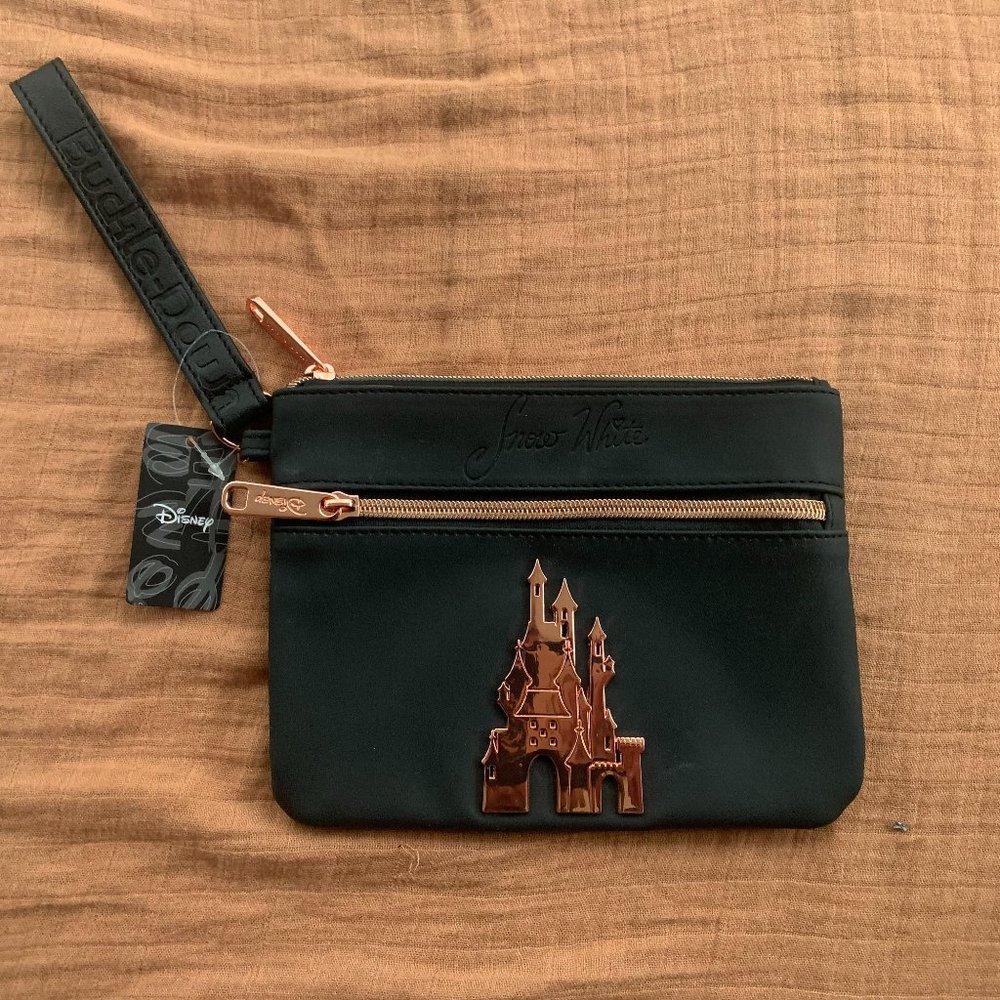 NWT Buckle-Down Disney Snow White Purse